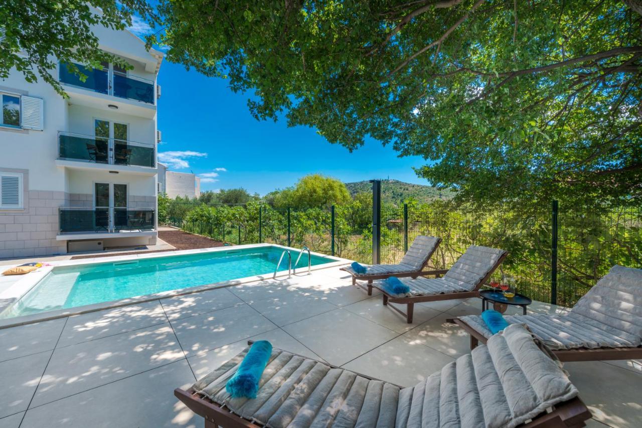 Villa Gold Residence 4 Млини Екстериор снимка